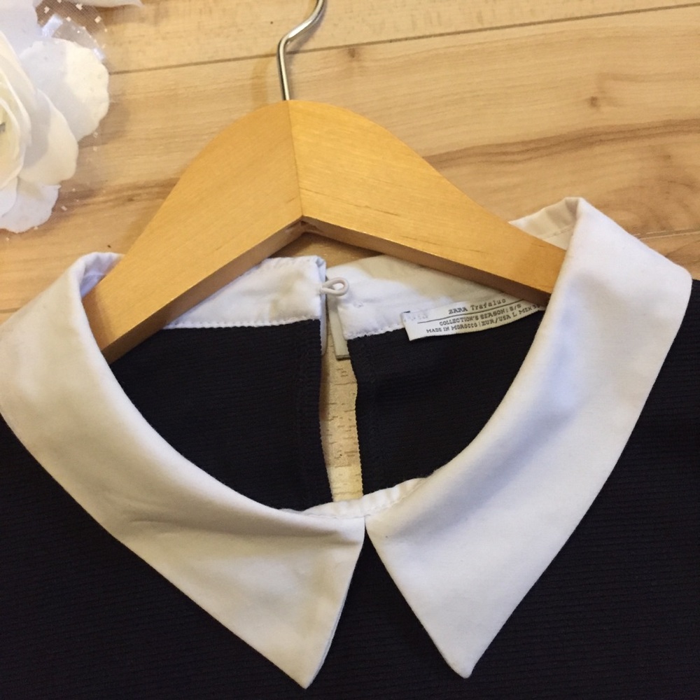 Black and white sleeveless collar top - Picture 3 of 3